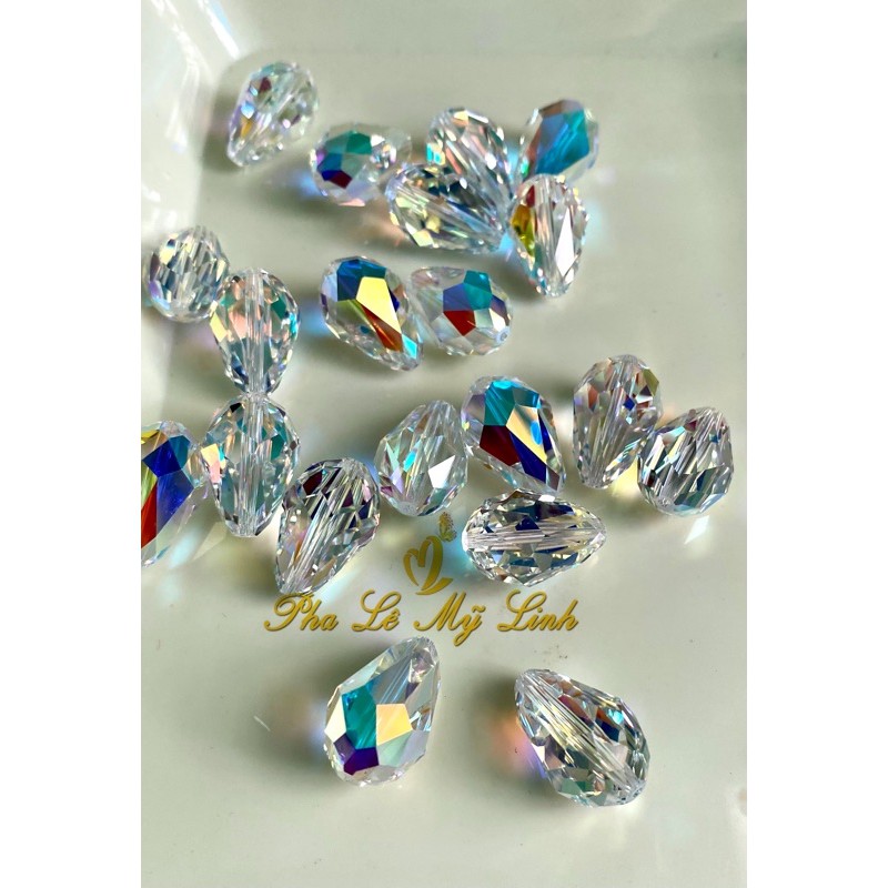 2 viên pha lê Swarovski giọt nước xỏ thẳng