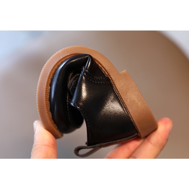 Giày da thiết kế thời trang nhiều màu sắc cho bé gái