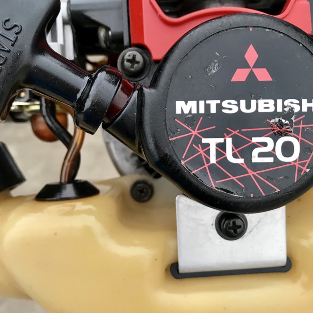 Máy cắt cỏ nhật bãi mitsubishi TL-20( hơi phụ tùng nguyên zin chưa thay thế)