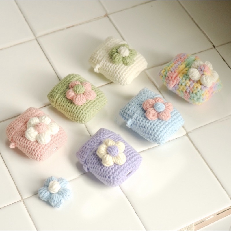 Case bảo vệ airpods hoa  bằng len nhiều màu sắc