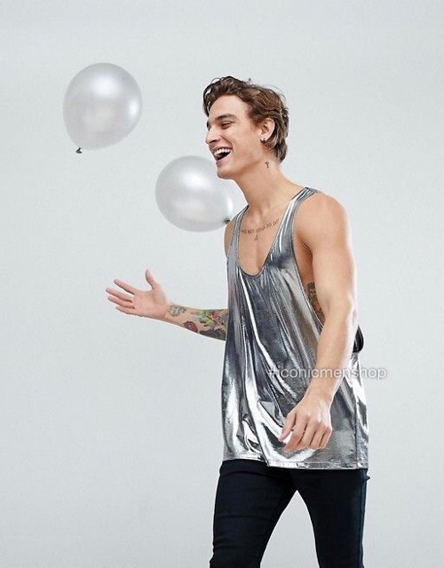 Tanktop vải da mỏng màu trắng bạc , mềm và có độ rũ