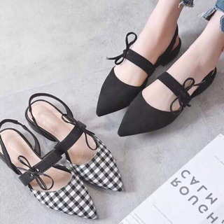 Sandal kín mũi đế bệt ( HÀNG VỀ THÊM CHO KHÁCH IUU CỦA SHOP Ạ 😍😍😍)