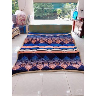 Chăn lông cừu Chanel cao cấp CLC02