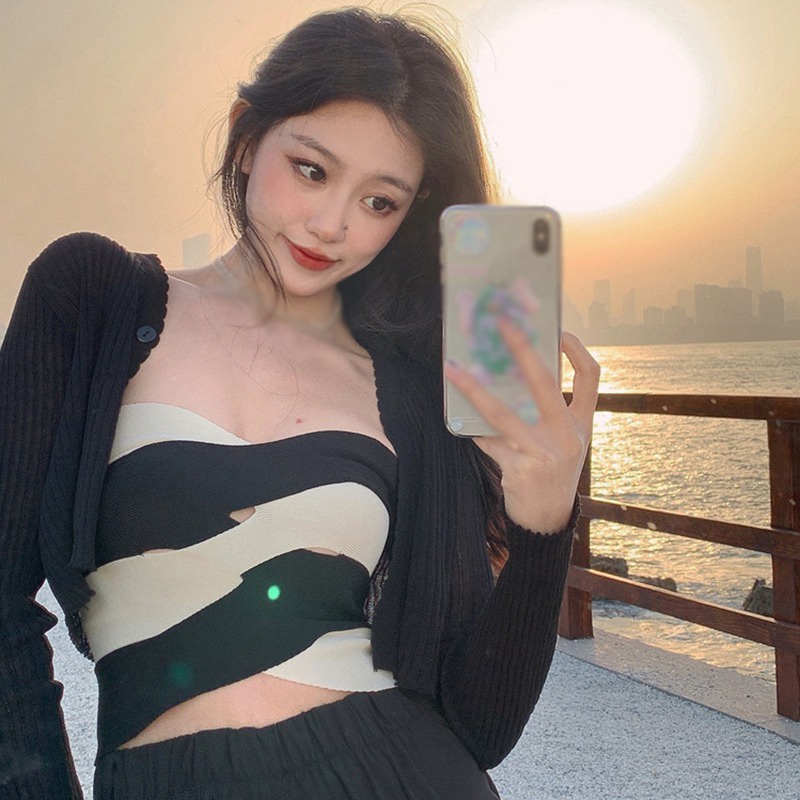 Áo ống croptop không tay dệt kim kẻ sọc màu sắc tương phản phong cách Hàn Quốc thời trang mùa hè quyến rũ dành cho nữ