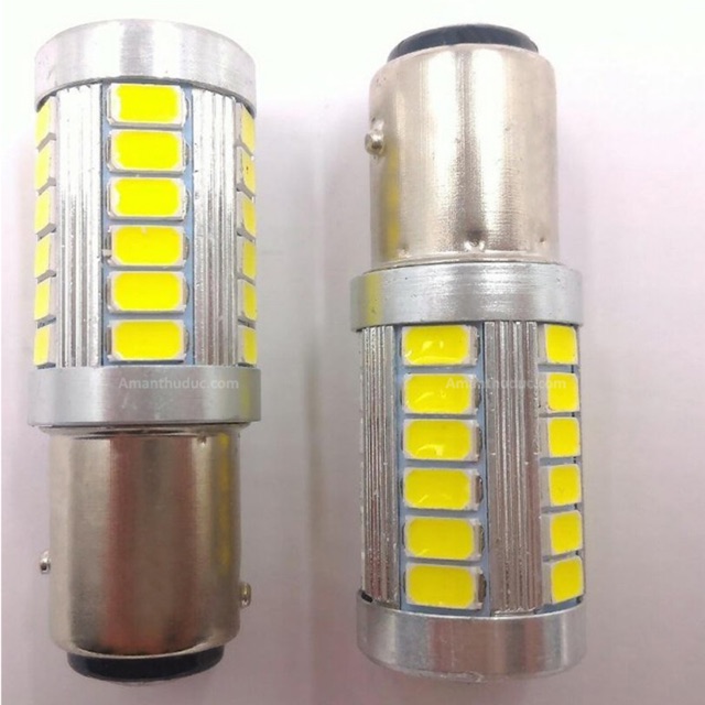 Đèn chớp đuôi sau xe máy