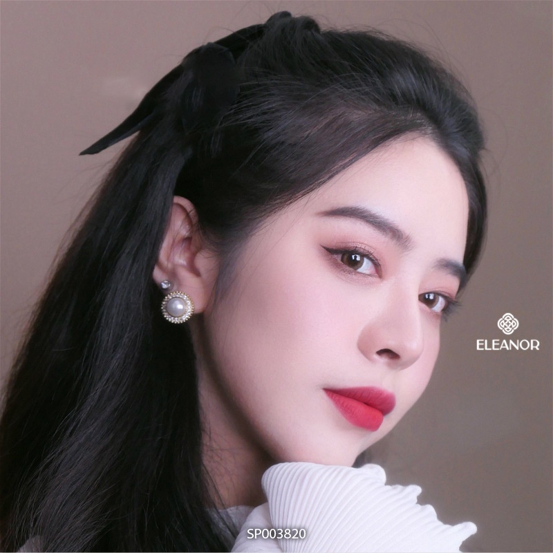 Bông tai nữ chuôi bạc 925 Eleanor Accessories mặt tròn đính đá sang trọng