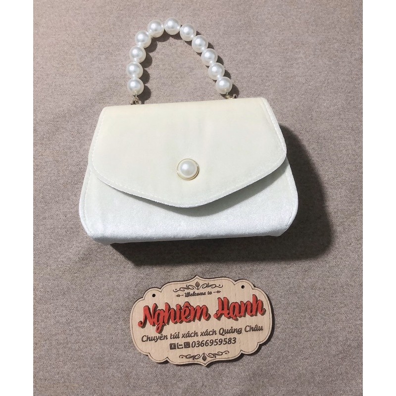 Túi đeo chéo da lộn kèm quay xách chuỗi ngọc sang chảnh 854 | BigBuy360 - bigbuy360.vn