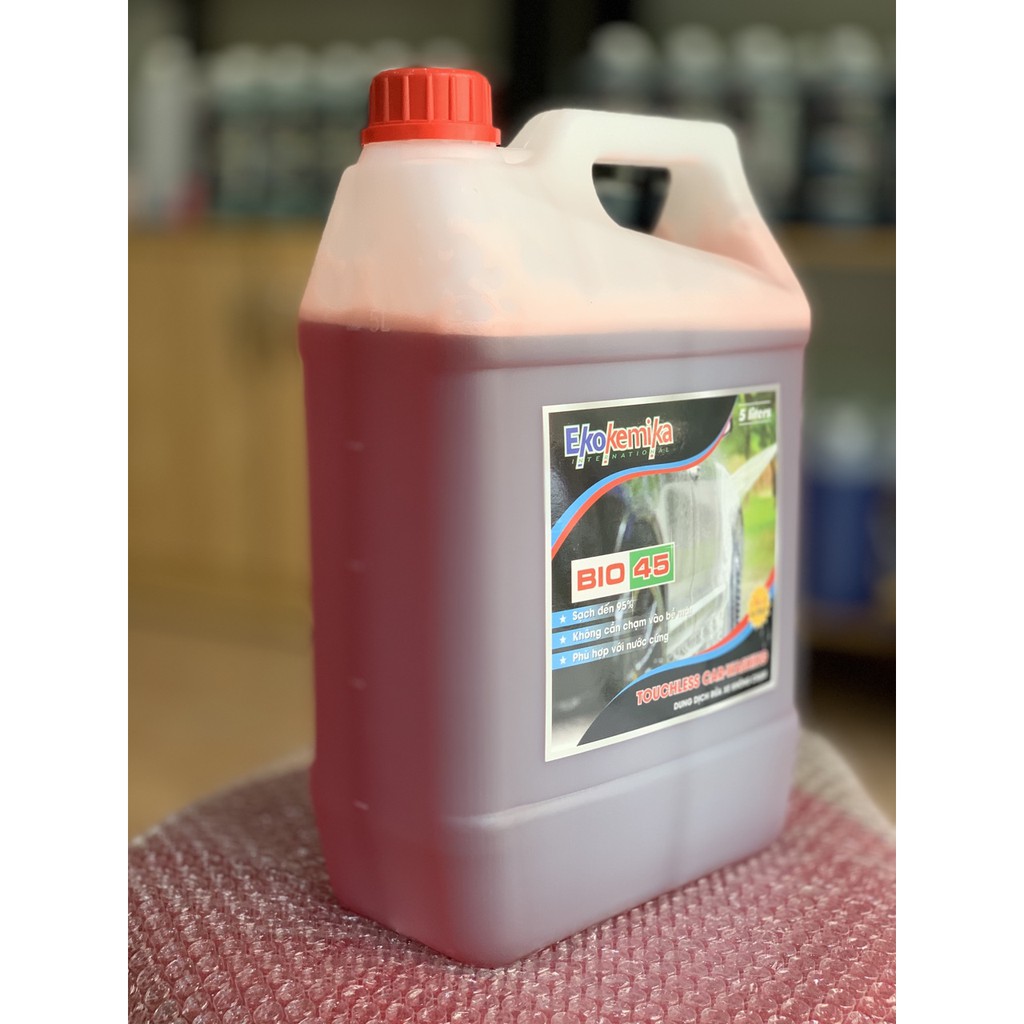 NƯỚC RỬA Ô TÔ - XE MÁY KHÔNG CHẠM VÀ RỬA KHOANG ĐỘNG CƠ EKOKEMIKA ITALY BIO 45-5L