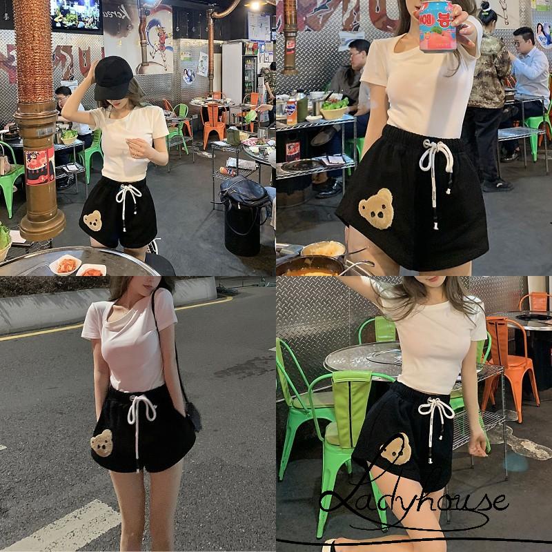 Quần Short Thể Thao Ống Rộng Thêu Hình Gấu Cho Nữ