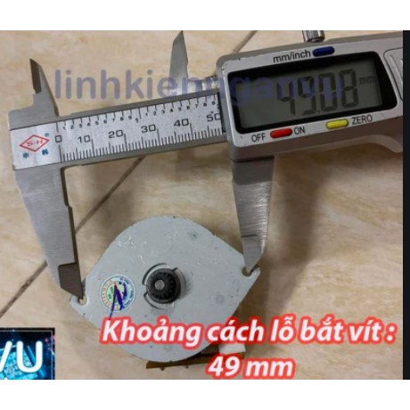 [Thanh lý] Động Cơ Bước DC5-24V M42SP-13NK