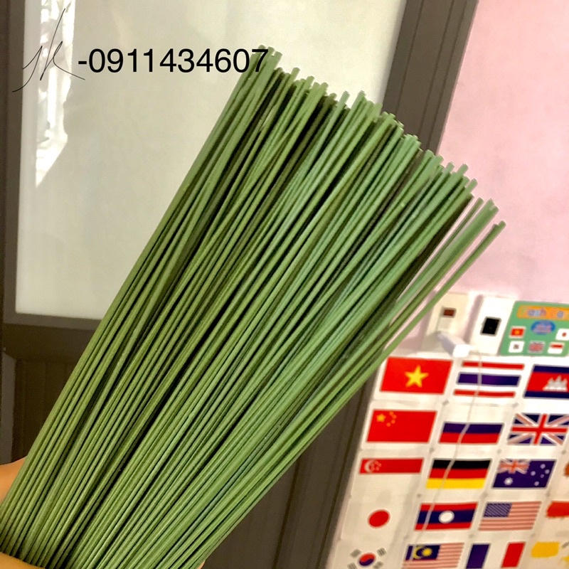 Cành kẽm cắm hoa sáp, hoa giấy làm cành hoa handmade