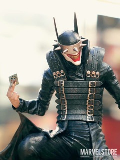 Tượng Batman who laughs REAL