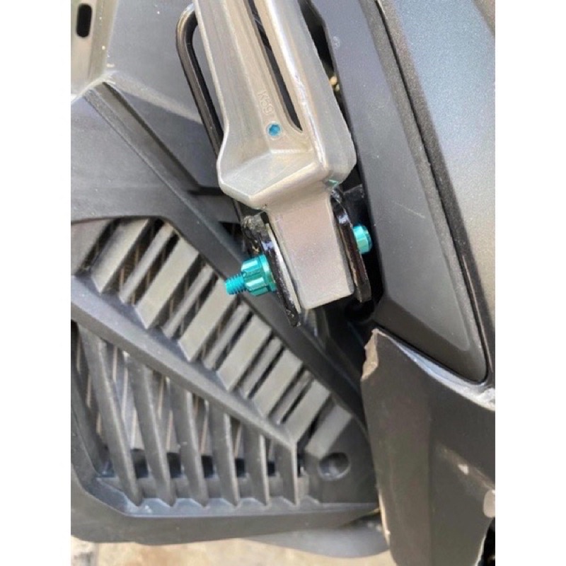 Bộ Ốc Titan Sỏ Gác Chân Các Dòng Xe Honda Wave Dream ….