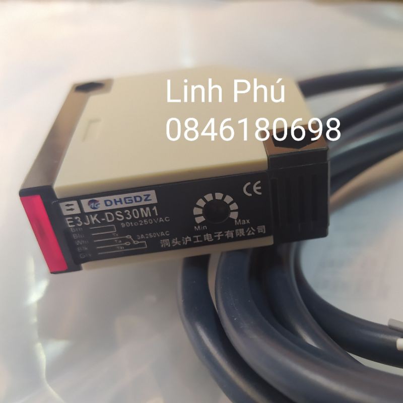 Cảm biến quang E3JK-DS30M1 90-250V