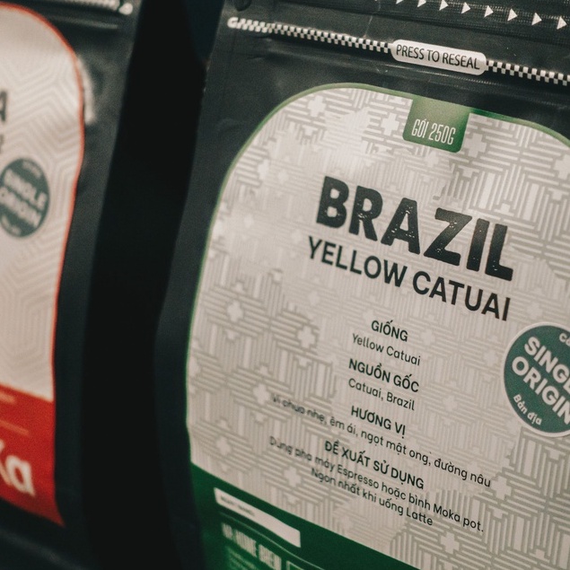 Cà phê Arabica BRAZIL Catuai pha Espresso, Cà phê Specialty cao cấp Vị chua nhẹ êm ái Hâu vị ngọt mật ong gói 250g