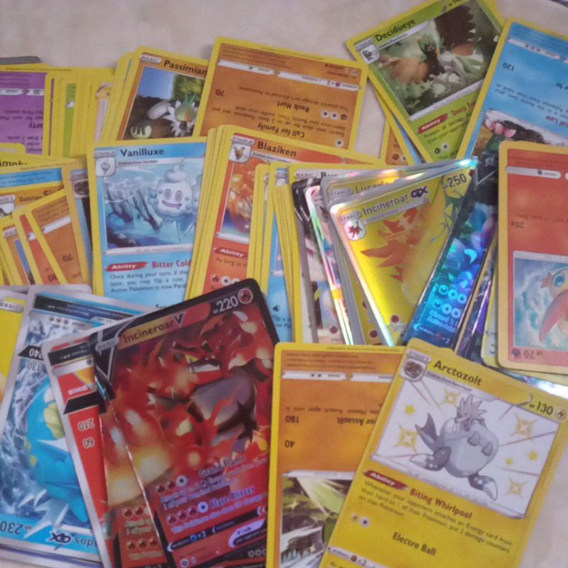 Combo 50 thẻ sưu tầm pokemon