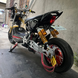 đồ chơi xe độ trung