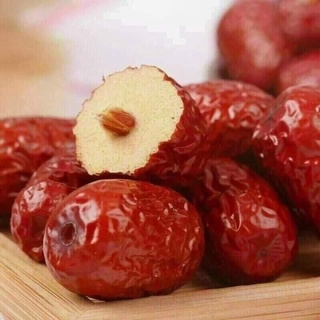 Táo đỏ hộp (1kg)