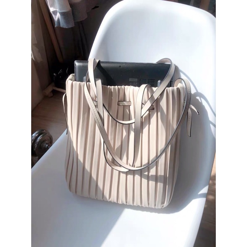 Túi Zara da mềm auth