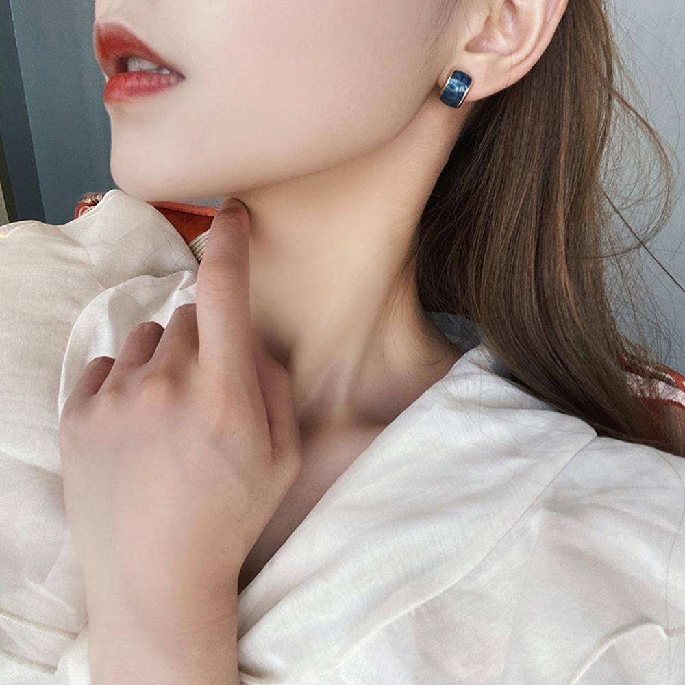 Bông Tai Hình Chữ C Tráng Men Thời Trang Dành Cho Nữ