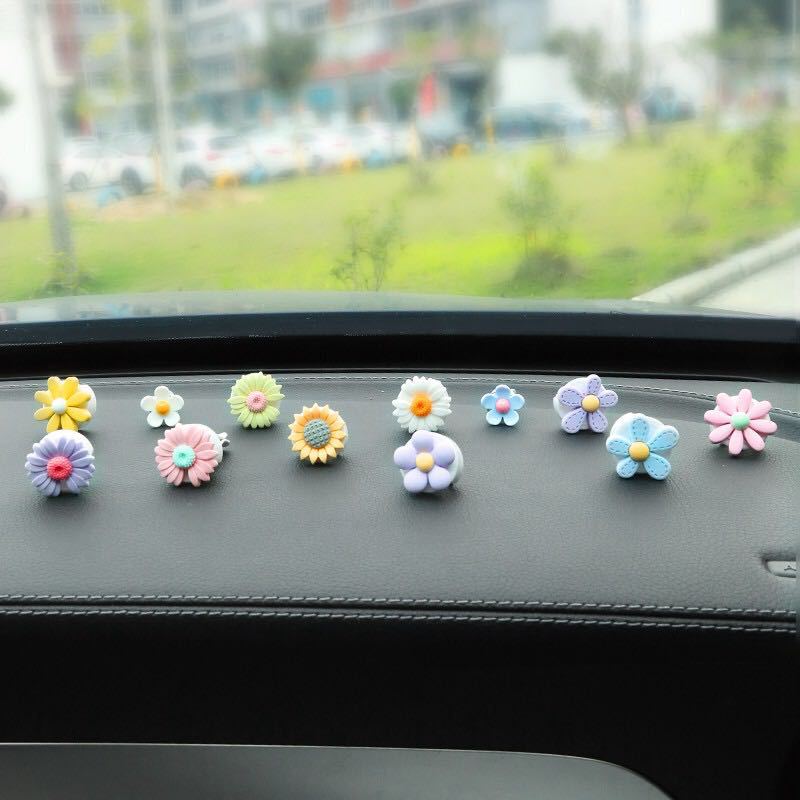 【⚡4 Cái / Bộ⚡Kẹp Khuếch Tán Nước Hoa Gắn Điều Hòa Xe Hơi Hình Đám Mây