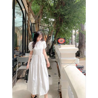 Đầm trắng dài tay bồng tiểu thư