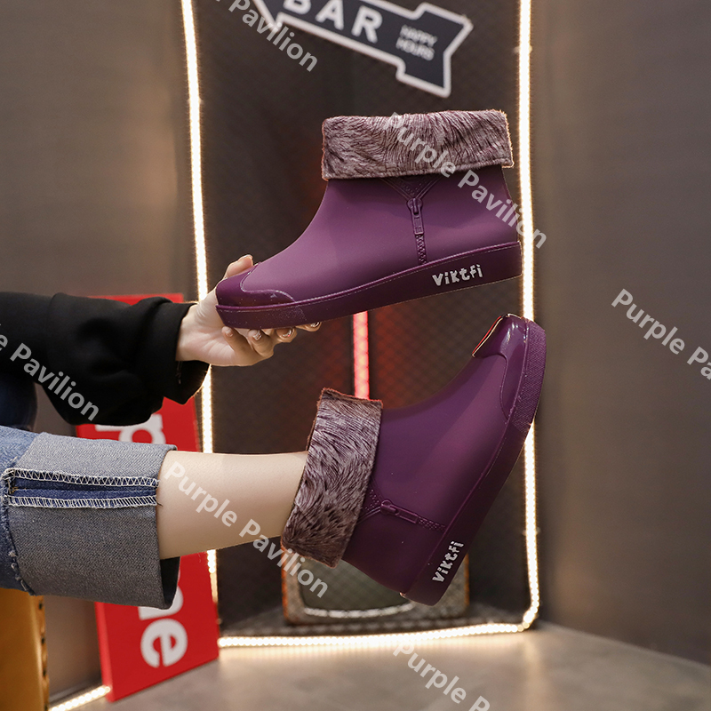 Giày đi mưa với lớp đệm bông có thể tháo rời chống nước thời trang cho nữ