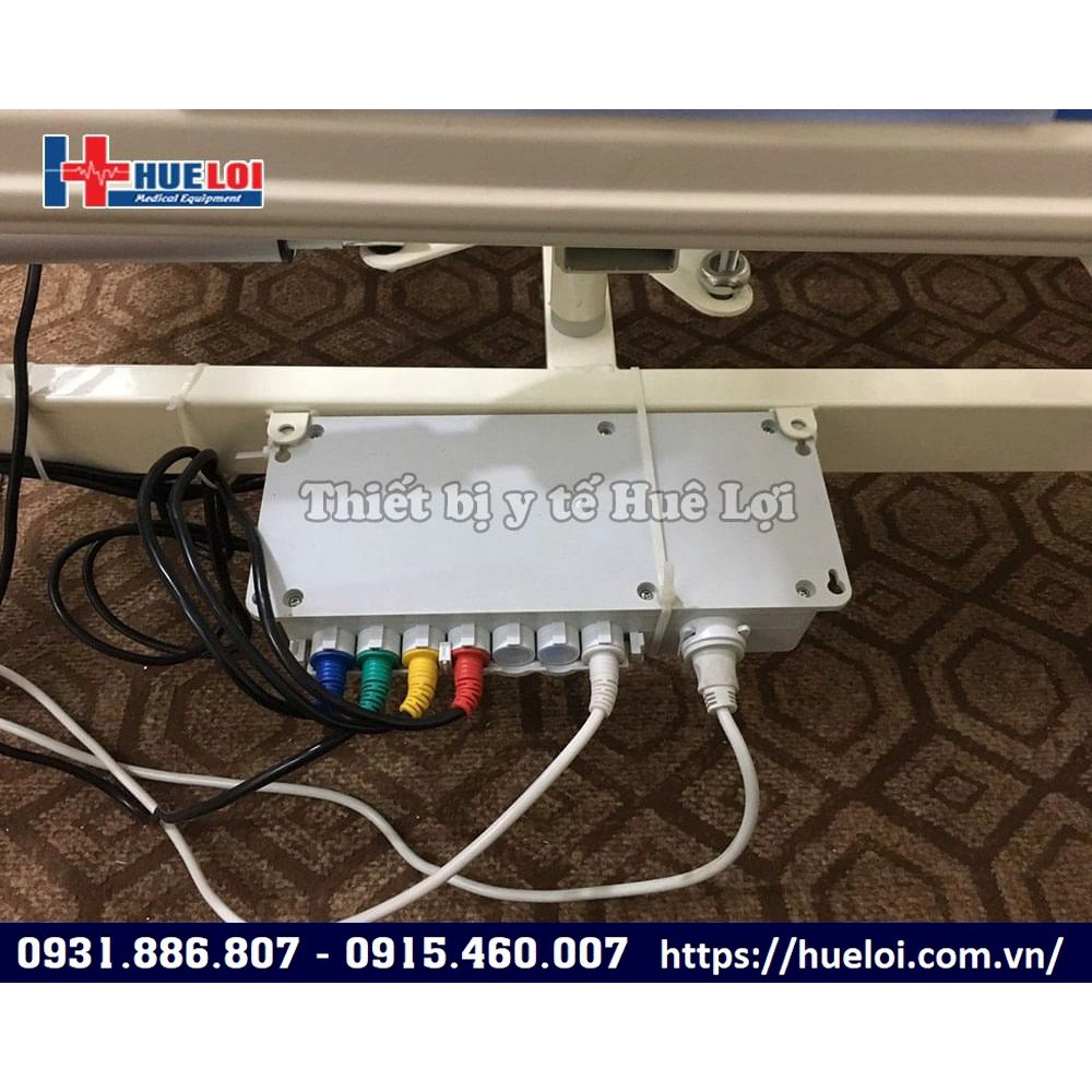 Giường y tế đa năng điều khiển điện JYC01