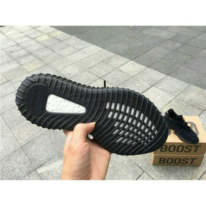 [Discount]ori Adidas Yeezy Boost 350 V2 Core Black Red Big size UK3.5-UK12.5 running shoes