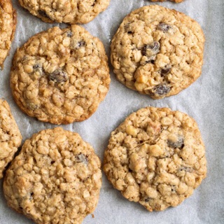 Bánh cookies chuối yến mạch nho khô 150gram