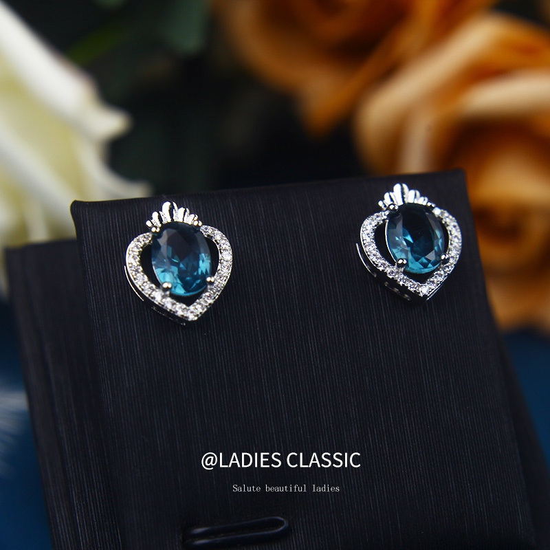 Bông Tai Hình Vương Miện Trái Tim Đính Đá Zircon Thời Trang Sang Trọng Cho Nữ