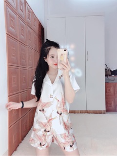 Bộ Lụa Satin Đùi Hoạ Tiết Chim Phượng