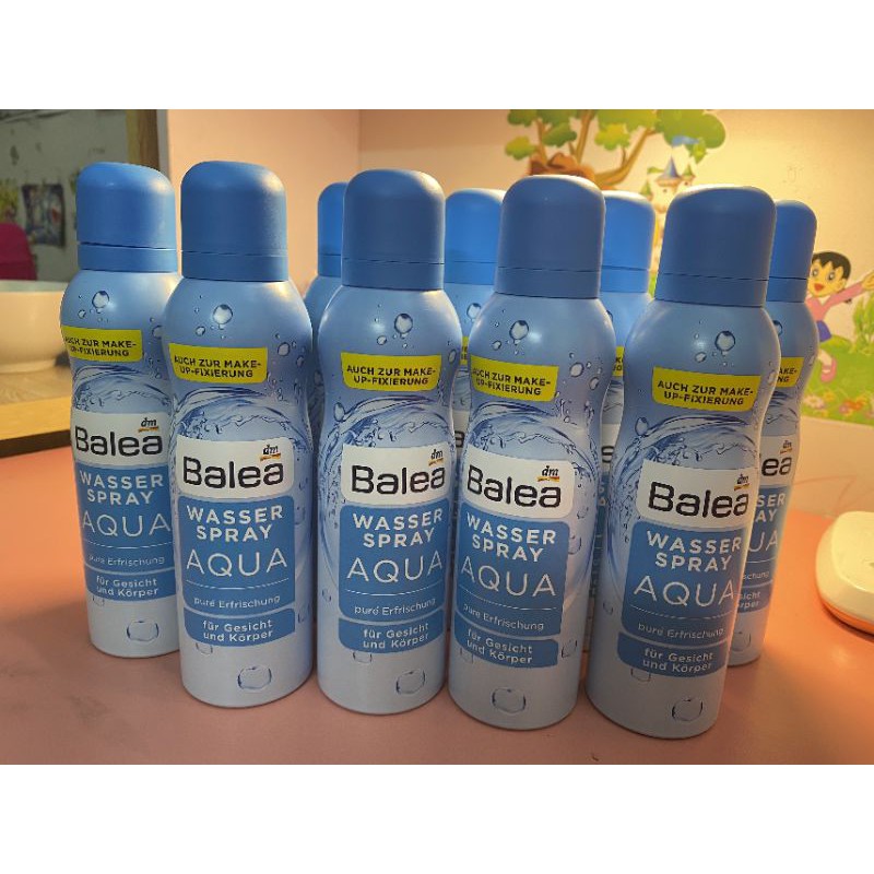 Xịt khoáng Balea Wasserspray Aqua dung tích 150ml xịt khoáng cấp ẩm cho da thành phần tự nhiên