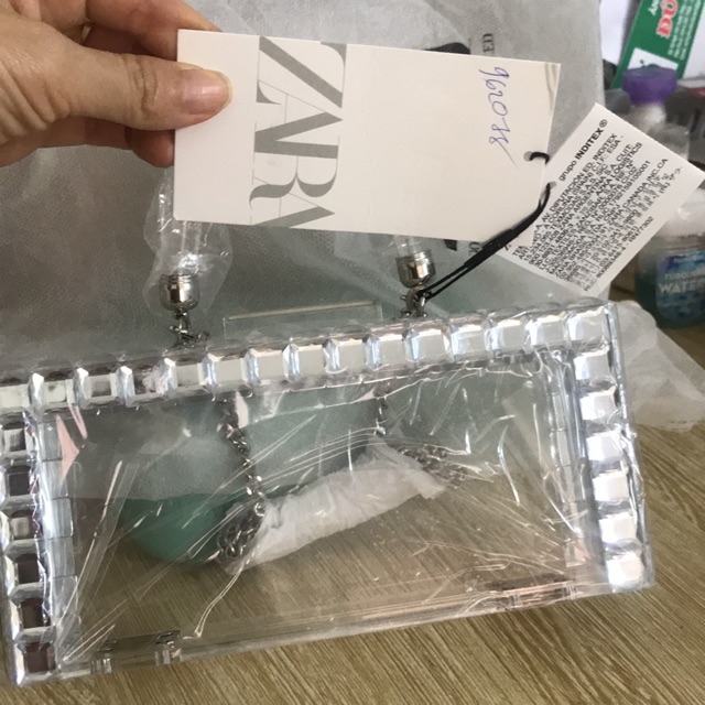Túi xách hộp nhựa Zara