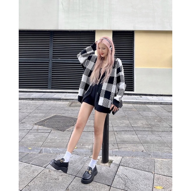 [ Ảnh thật] Áo cardigan A24 dáng rộng chùm mông họa tiết hình ô vuông hottrend, áo khoác len phù hợp mùa thu đông.