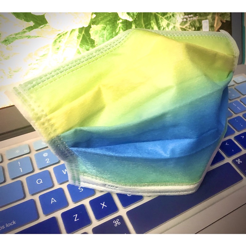 khẩu trang màu pastel ombre 4 lớp HDHL HEALTHCARE