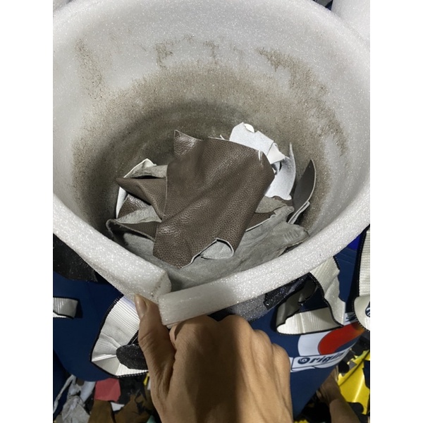 Mút Lót trắng nhồi bao cát dày cao tối đa 1.5m dùng lót nhồi bao êm chắc đều bao và đẹp ko bị U khi nhồi vải