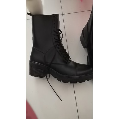 Boot da trắng đen cổ cao có khóa đế trong cao 6cm kiểu dáng Hàn Quốc  - Kèm ảnh thật