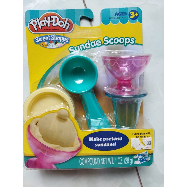 Bộ đồ chơi đất nặn dụng cụ làm kem mini Play Doh