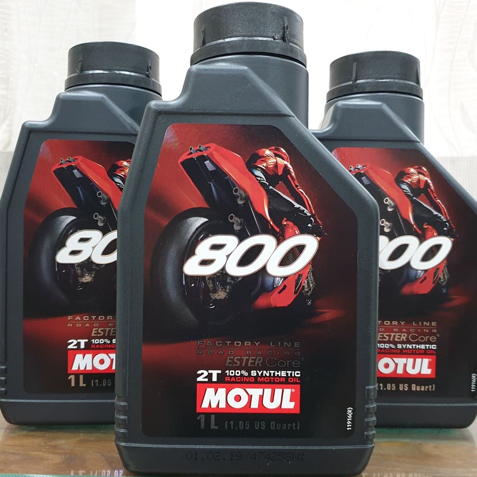 Nhớt Motul 800 2T Factory Line 1L