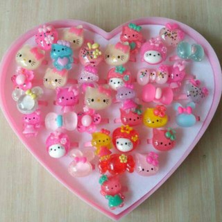 Nhẫn đeo tay hình Hello Kitty dễ thương Mak001