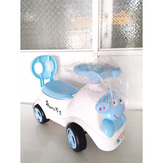 Xe Chòi Chân Hình Con Minion Mẫu Mới Nhất 2020