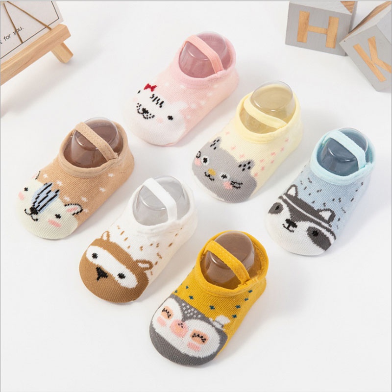 Vớ thuyền cotton mềm mại co giãn chống trượt in hình hoạt hình cho trẻ sơ sinh
