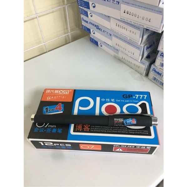 Bút bi nước Hàn Quốc 0.7 GP777 - 1 chiếc