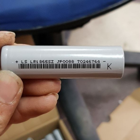 Cell pin 18650 lishen xám 2700, 2800 mah xả 10A (hàng mới , chính hãng)