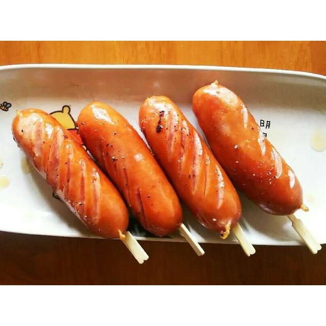 Xúc xích Stantard Con Heo Vàng 500g