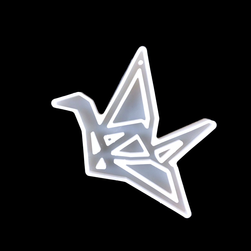 Khuôn làm giấy hình nấm/ bạch tuộc/ ong/ cà rốt tiện dụng