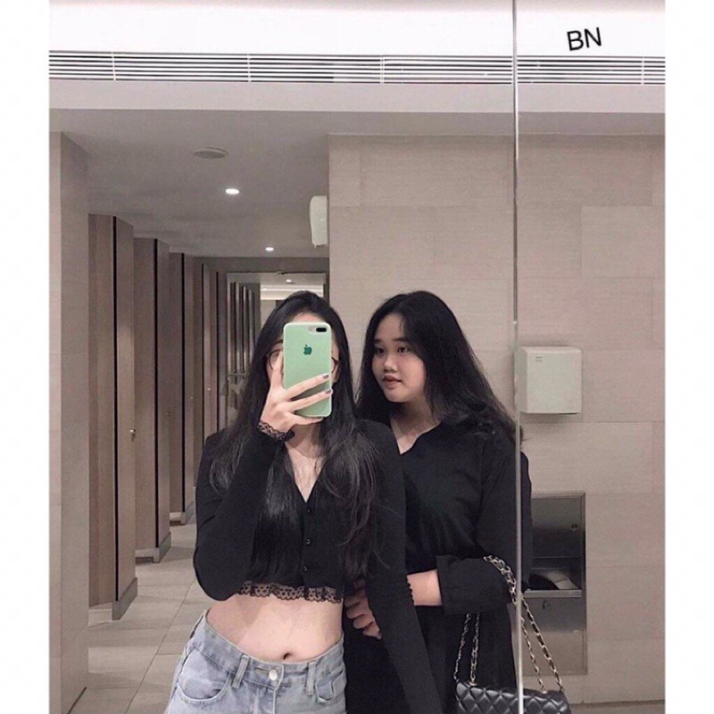 [SIÊU HOT] Áo Croptop Thun Tăm Phối Ren Nữ - Crt Tay Dài Cổ V Bánh Bèo Tiểu Thư Phông Trắng Ulzzang Sexy HOT | BigBuy360 - bigbuy360.vn