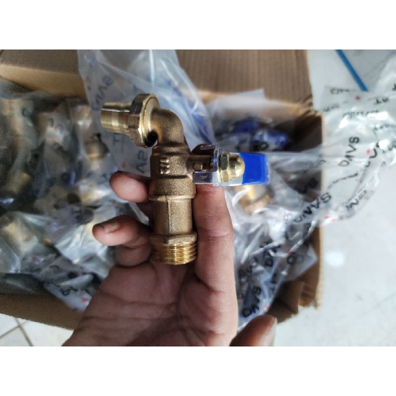 vòi hồ tay gạt sano đồng thau ren 21