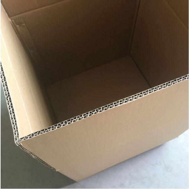 Thùng carton chuyển nhà kích thước lớn 5 lớp 40 x 30 x 30cm